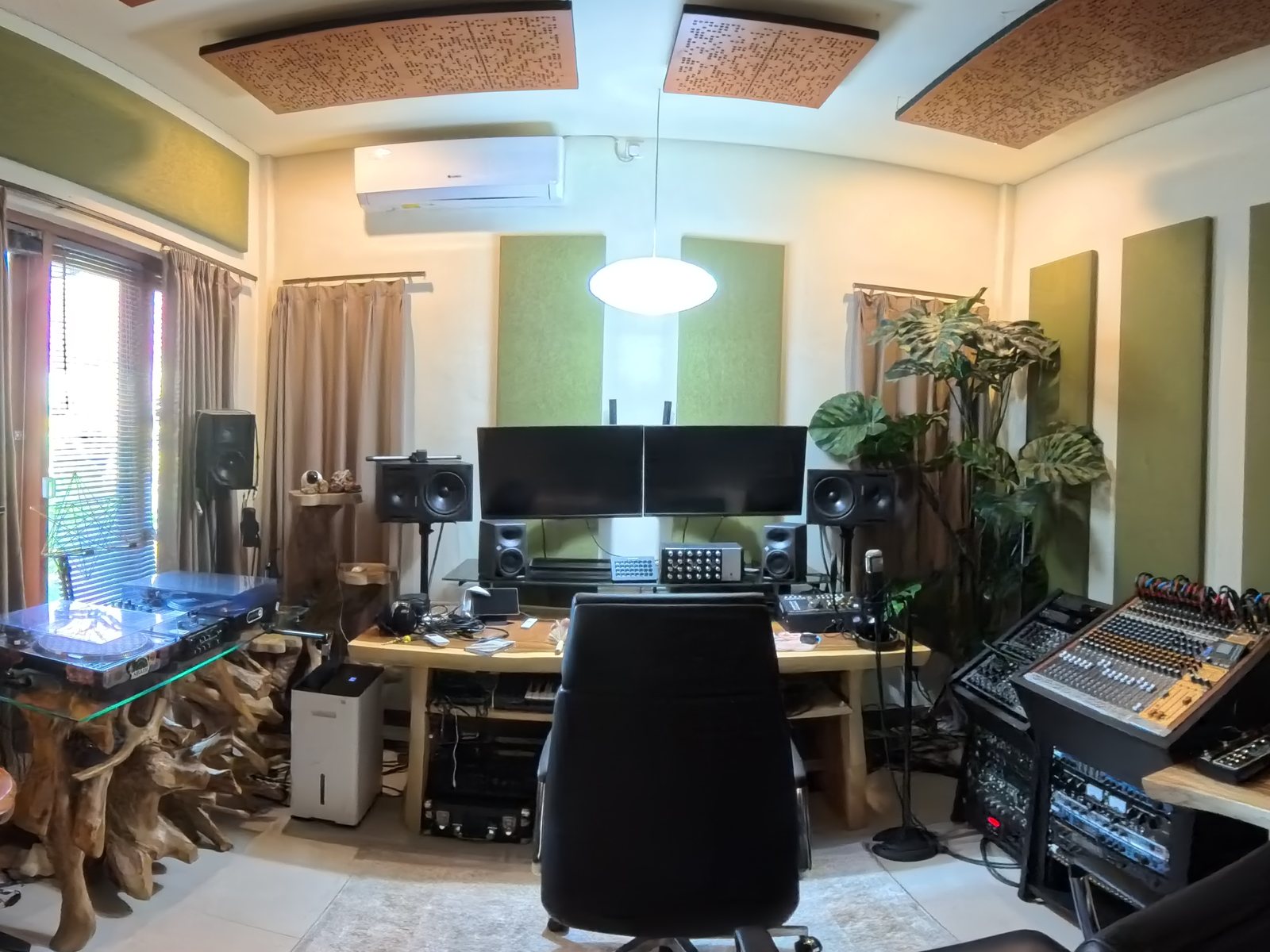 Inside the Reel Raw Records analog studio, Ubud